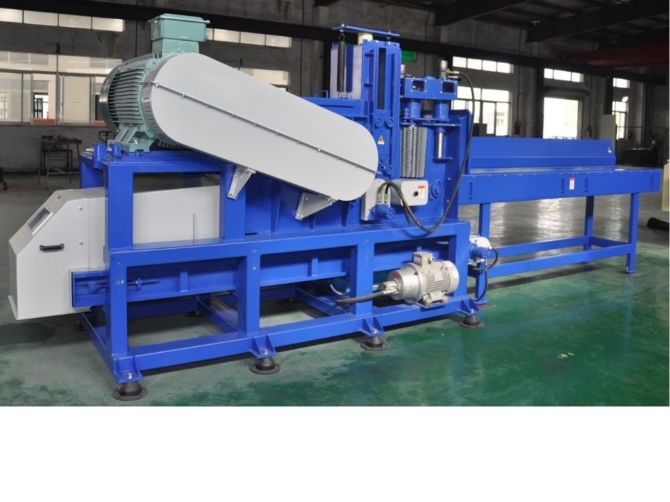 Sawdust Producer Machine